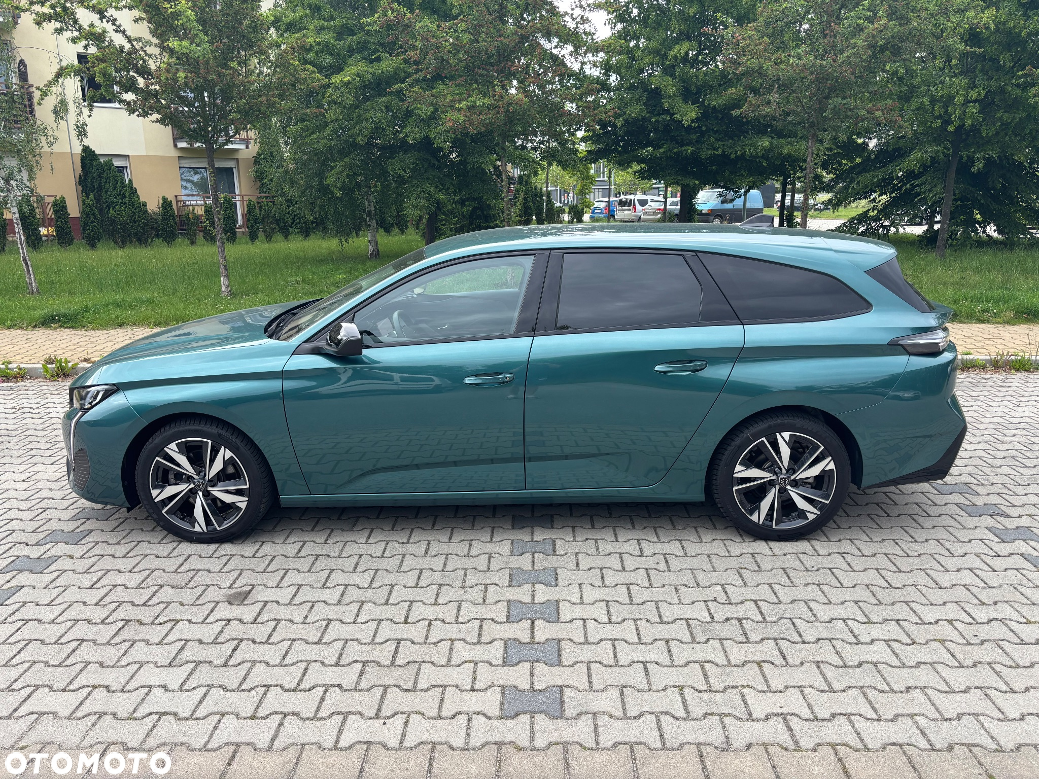 Peugeot 308 SW BlueHDi 130 EAT8 Stop & Start Allure Pack - 6