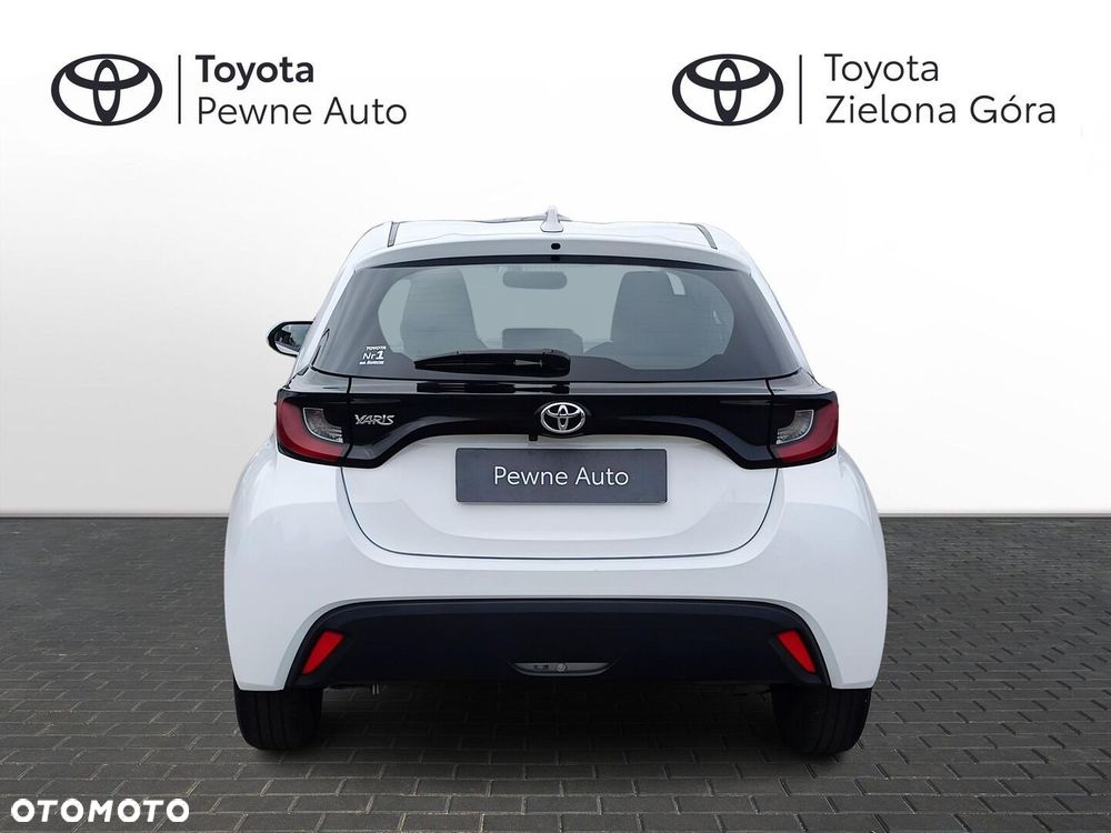 Toyota Yaris 1.5 Comfort CVT - 4