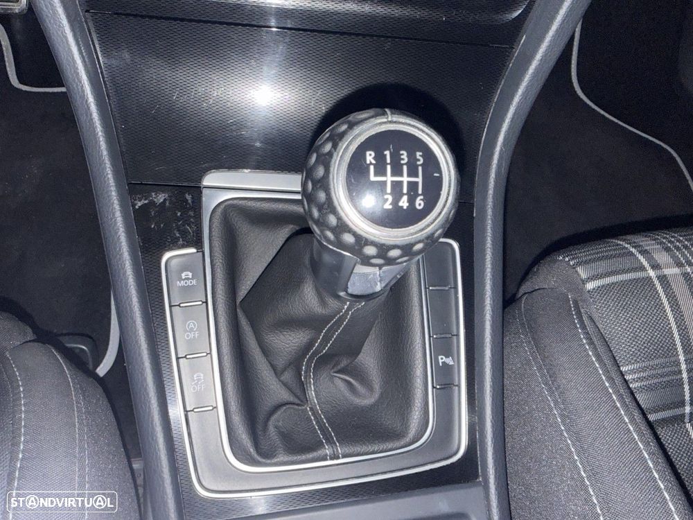 VW Golf 2.0 TDI GTD - 14