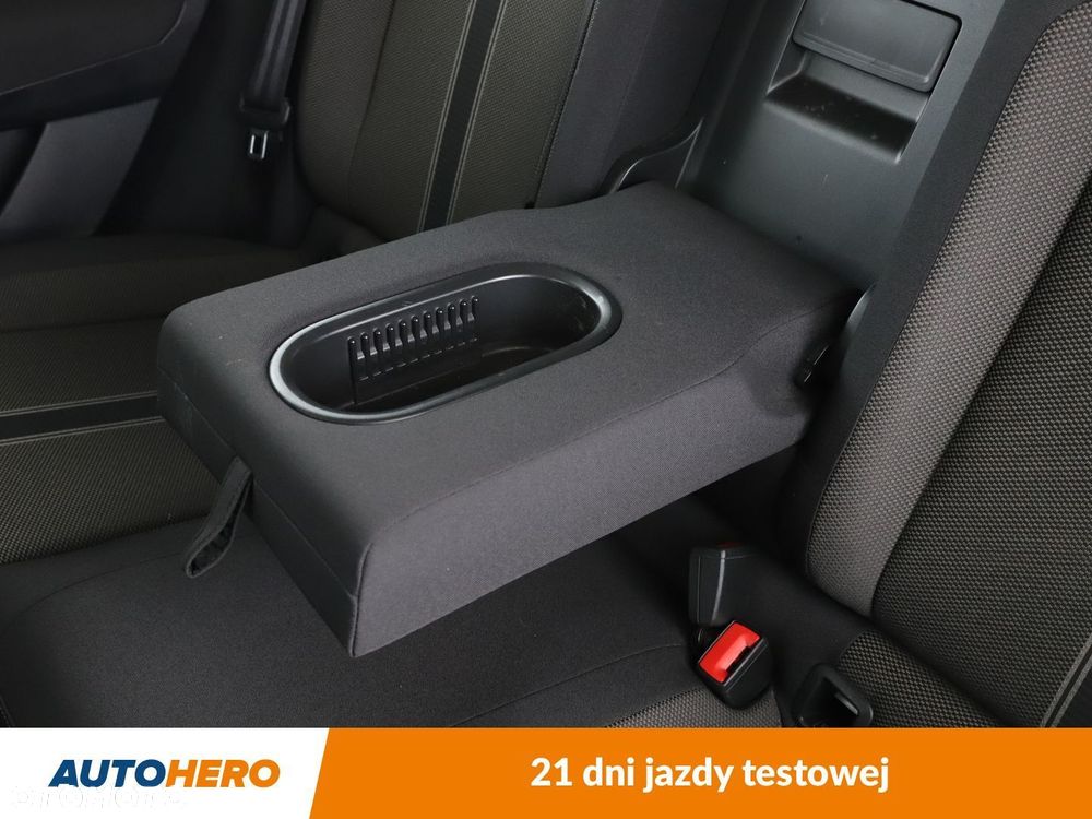 Volkswagen T-Roc 1.0 TSI Premium - 32
