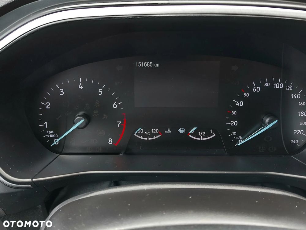 Ford Focus 1.5 EcoBoost Titanium - 9