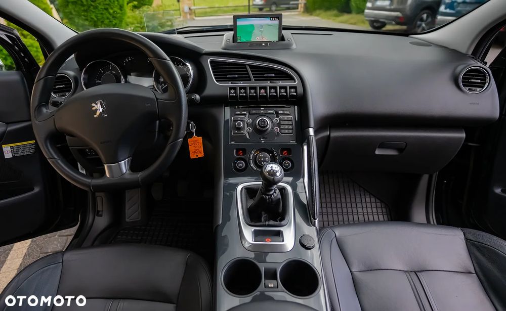 Peugeot 3008 HDi FAP 150 Platinum - 32
