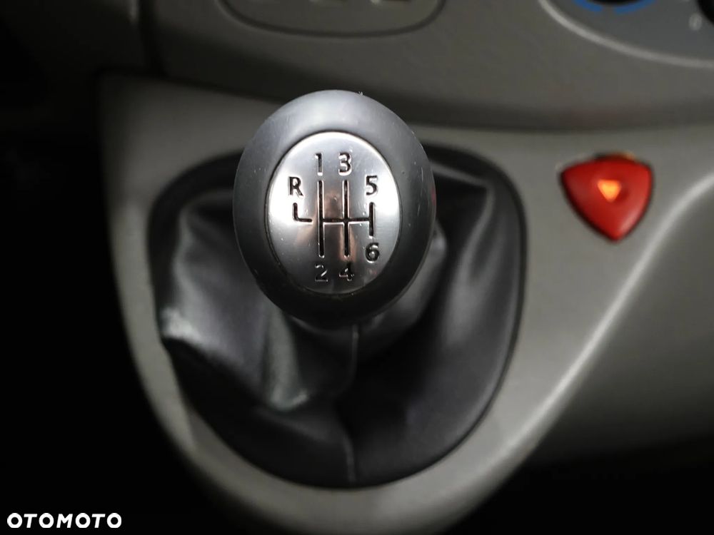 Opel Vivaro L1H1 Tour - 29