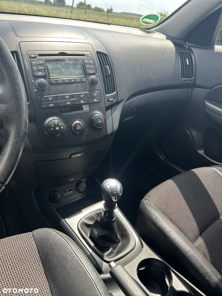 Hyundai i30 1.6 Sport - 12