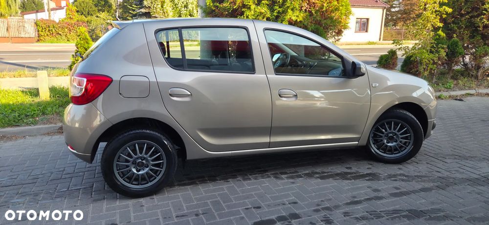 Dacia Sandero TCe 90 Laureate - 17