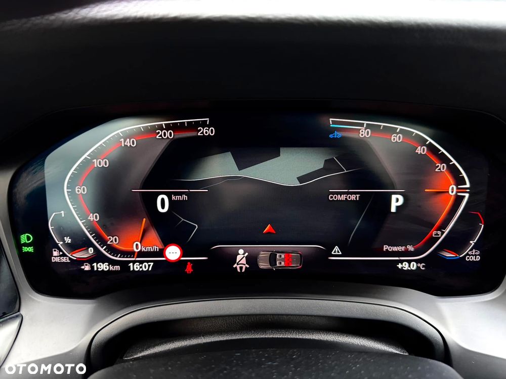 BMW Seria 3 320d xDrive MHEV M Sport sport - 13