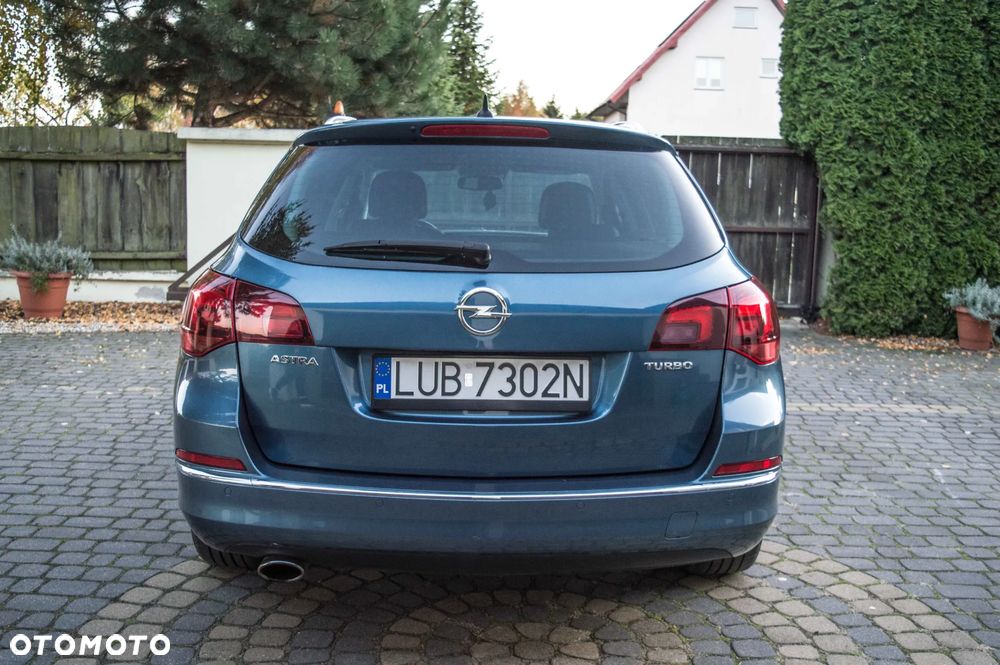 Opel Astra 1.4 Turbo Automatik Exklusiv - 9
