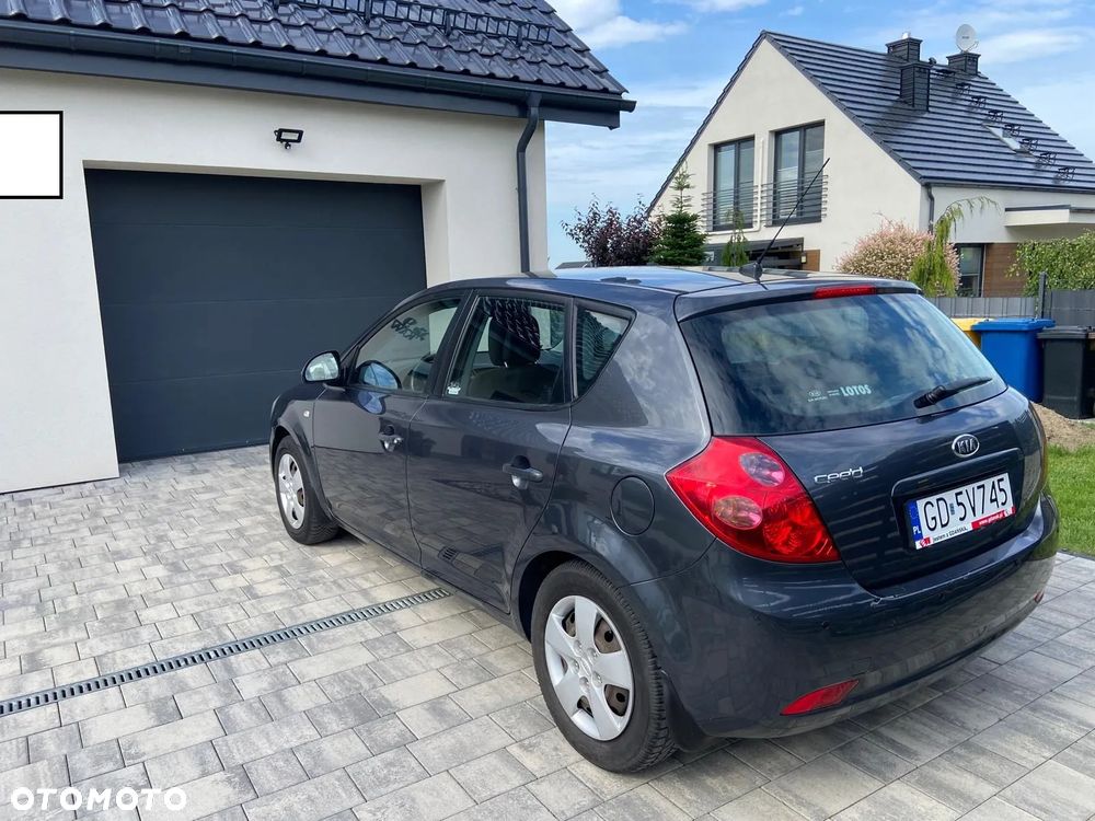 Kia Ceed 1.4 Comfort - 2