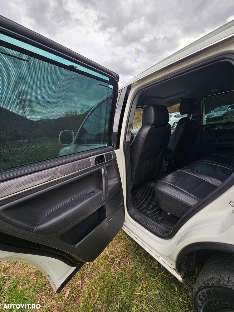 Volkswagen Touareg 3.0 V6 TDI DPF Automatik Individual - 13