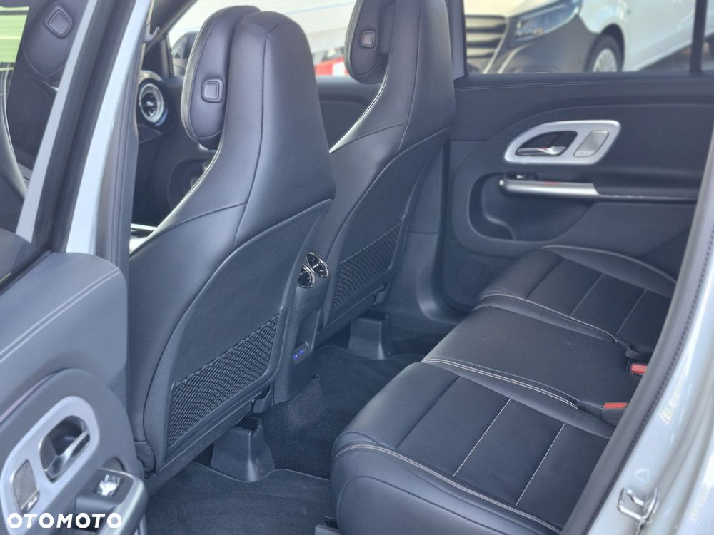 Mercedes-Benz GLB 220 mHEV 4-Matic 8G-eDCT - 16