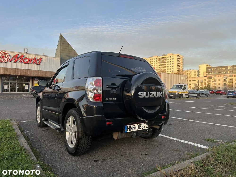 Suzuki Grand Vitara 1.9 DDiS - 12