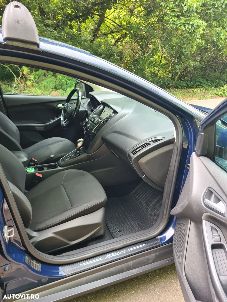 Ford Focus - 4