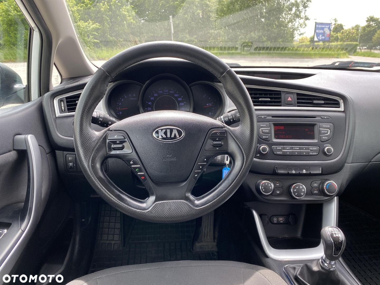 Kia Ceed - 17