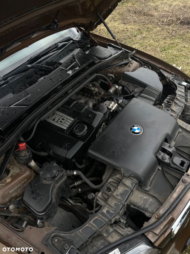 BMW Seria 1 118i - 6