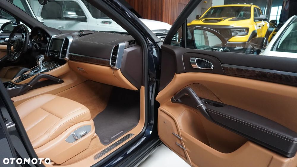 Porsche Cayenne S Tiptronic S - 8