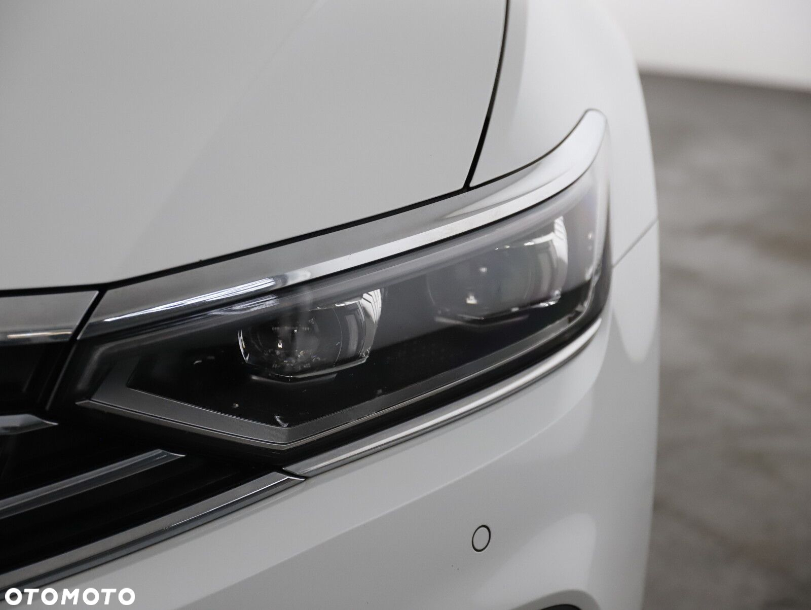 Volkswagen Passat - 26