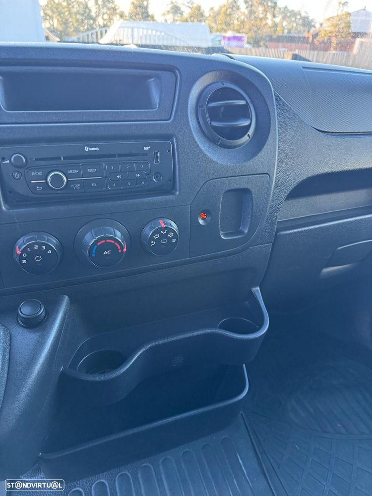 Renault MASTER III Van - 4