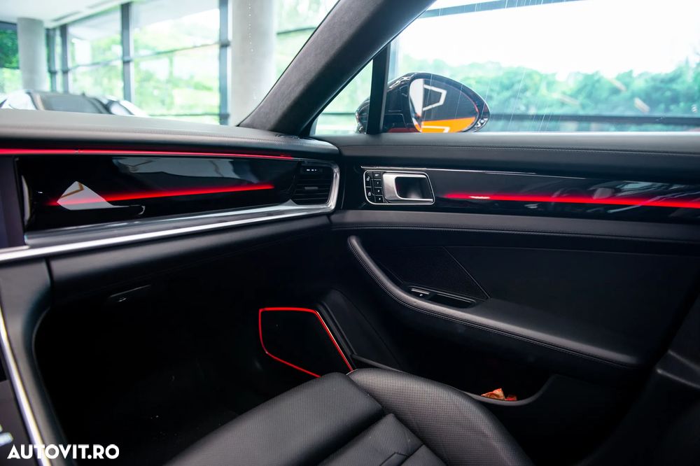 Porsche Panamera Turbo - 29