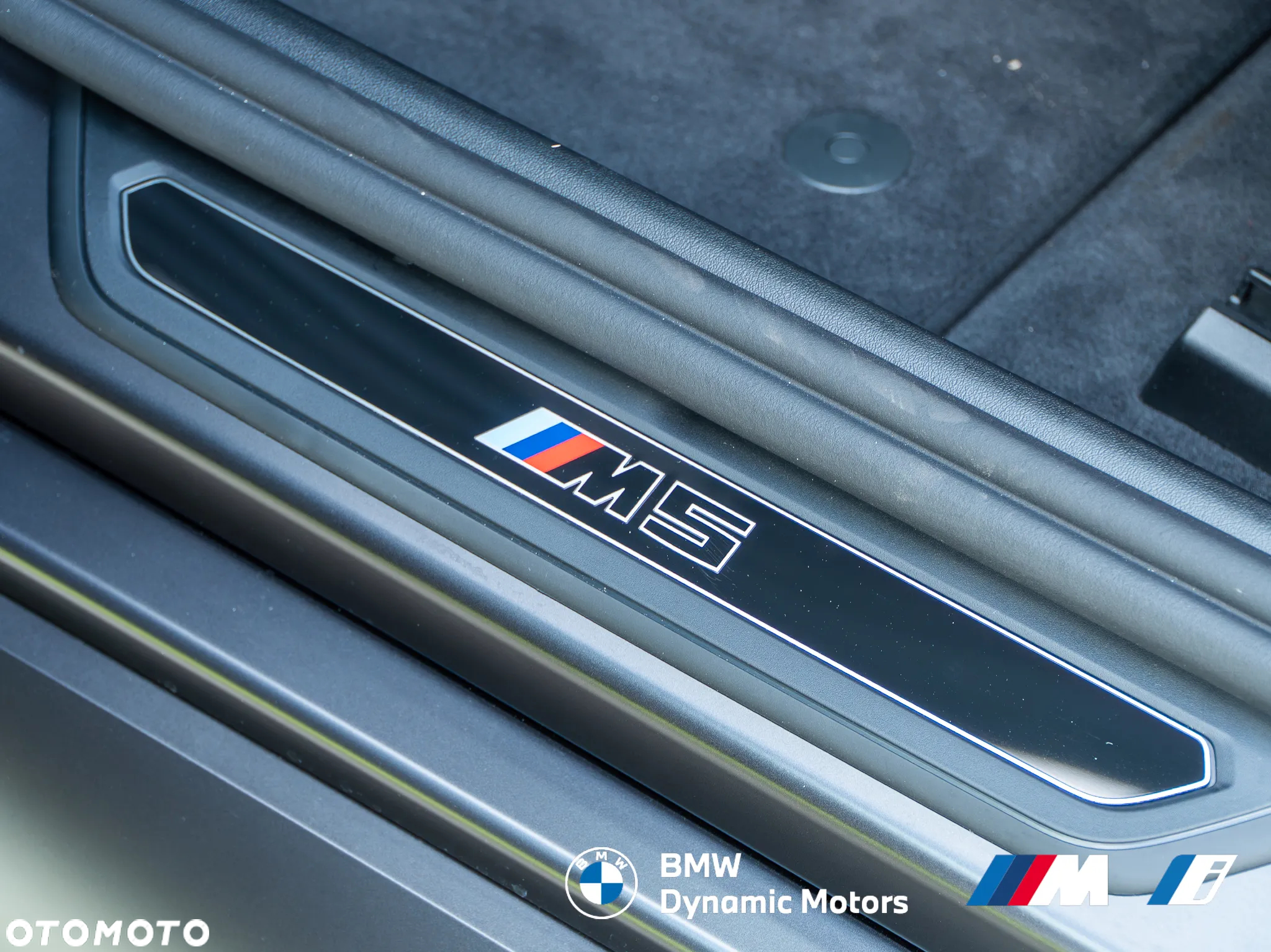 BMW M5 xDrive - 28