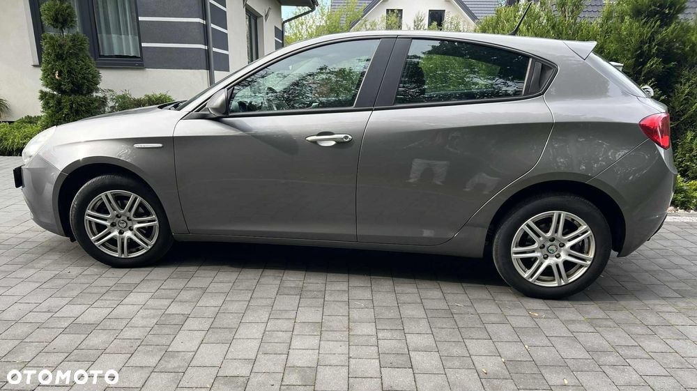 Alfa Romeo Giulietta - 9