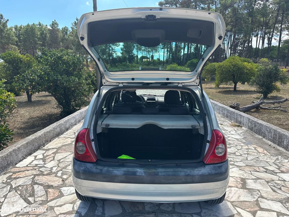 Renault Clio 1.5 dCi Confort Privilège - 16