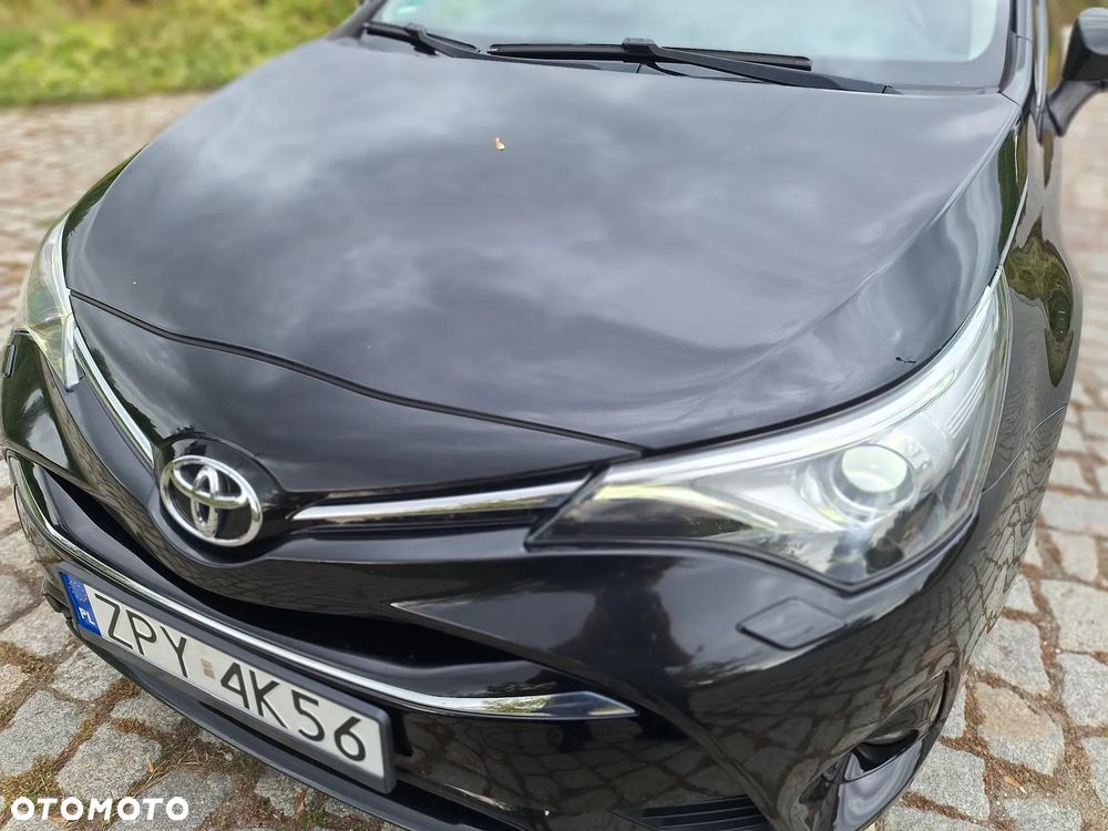 Toyota Avensis - 7