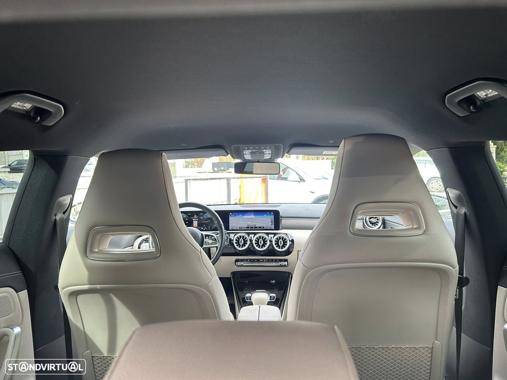 Mercedes-Benz CLA 180 d Shooting Brake Business Solutions Aut. - 48