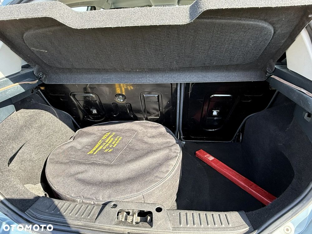 Ford Fiesta 1.4 Titanium - 11