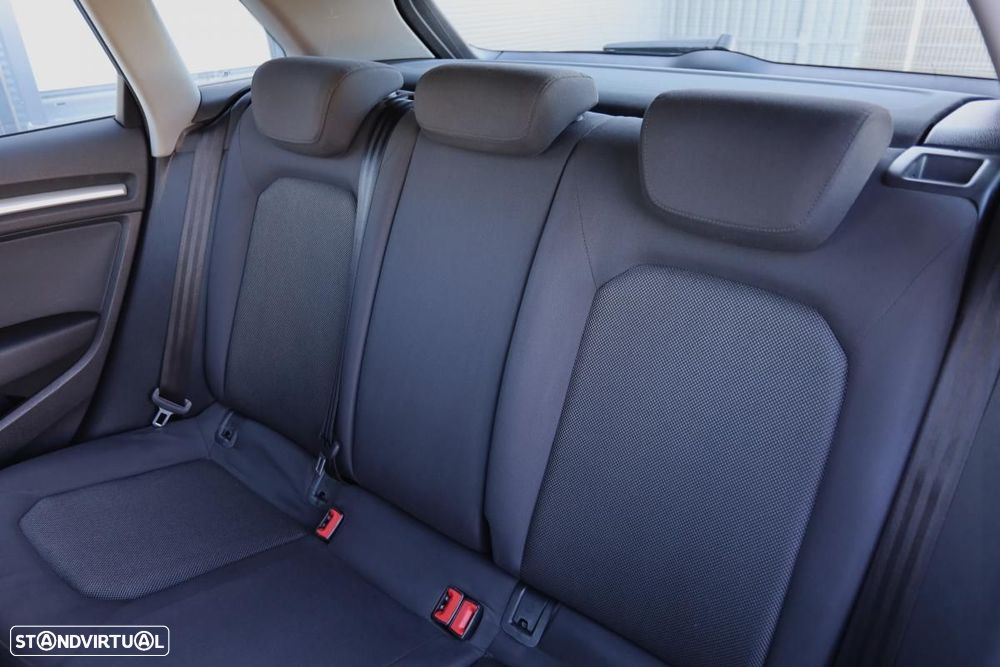 Audi A3 Sportback 1.6 TDI Design - 14