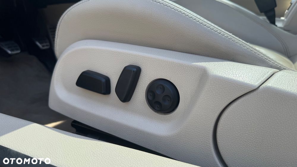 Volkswagen Eos - 13