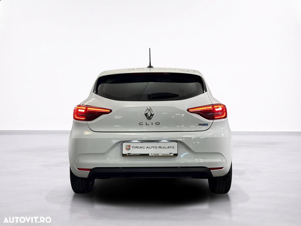 Renault Clio - 5