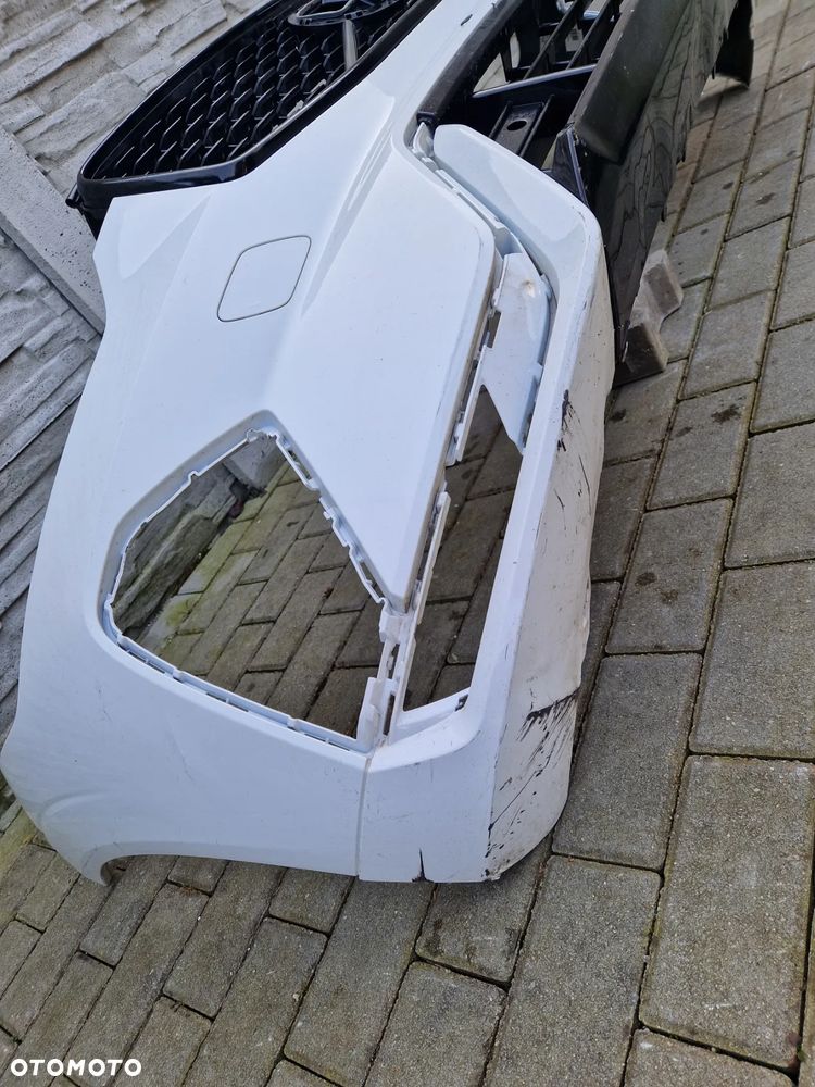 Zderzak Volvo Xc60 II R design lift 2021 - - 9