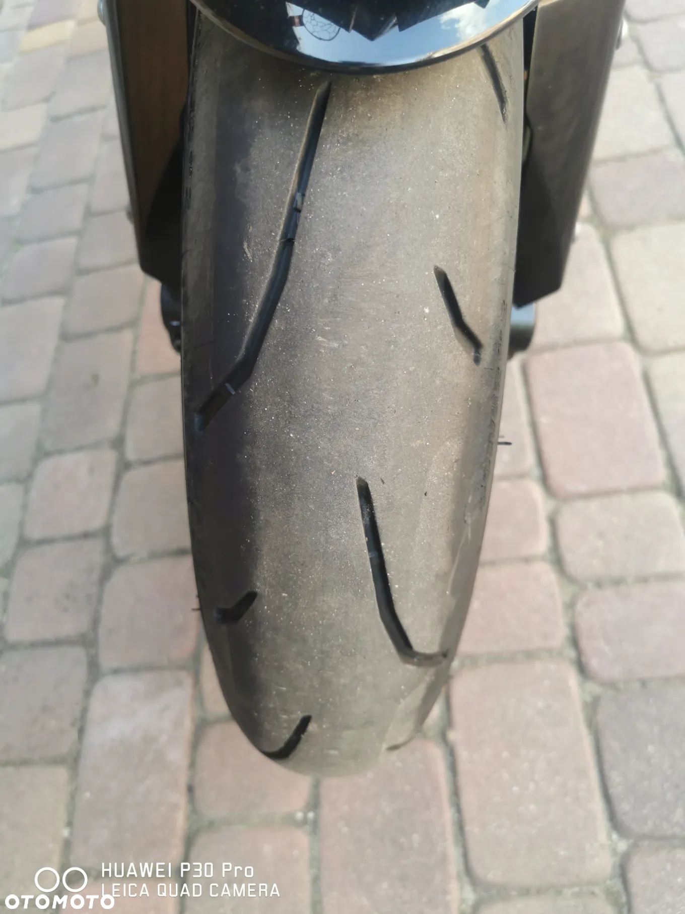 Kawasaki Ninja 1000 SX - 17