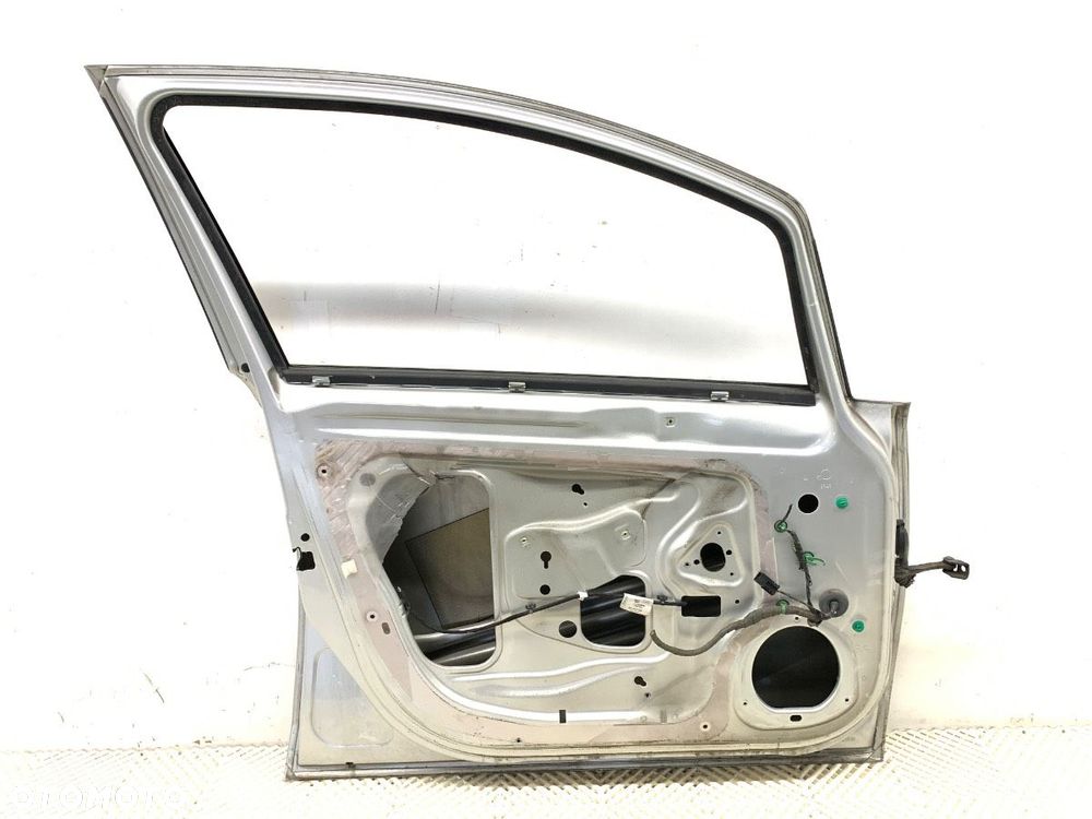 DRZWI LEWY PRZÓD OPEL CORSA E (X15) 2014 - 2022 1.4 (08, 68) 66 kW [90 KM] benzyna 2014 - 2022 Z176 - 7