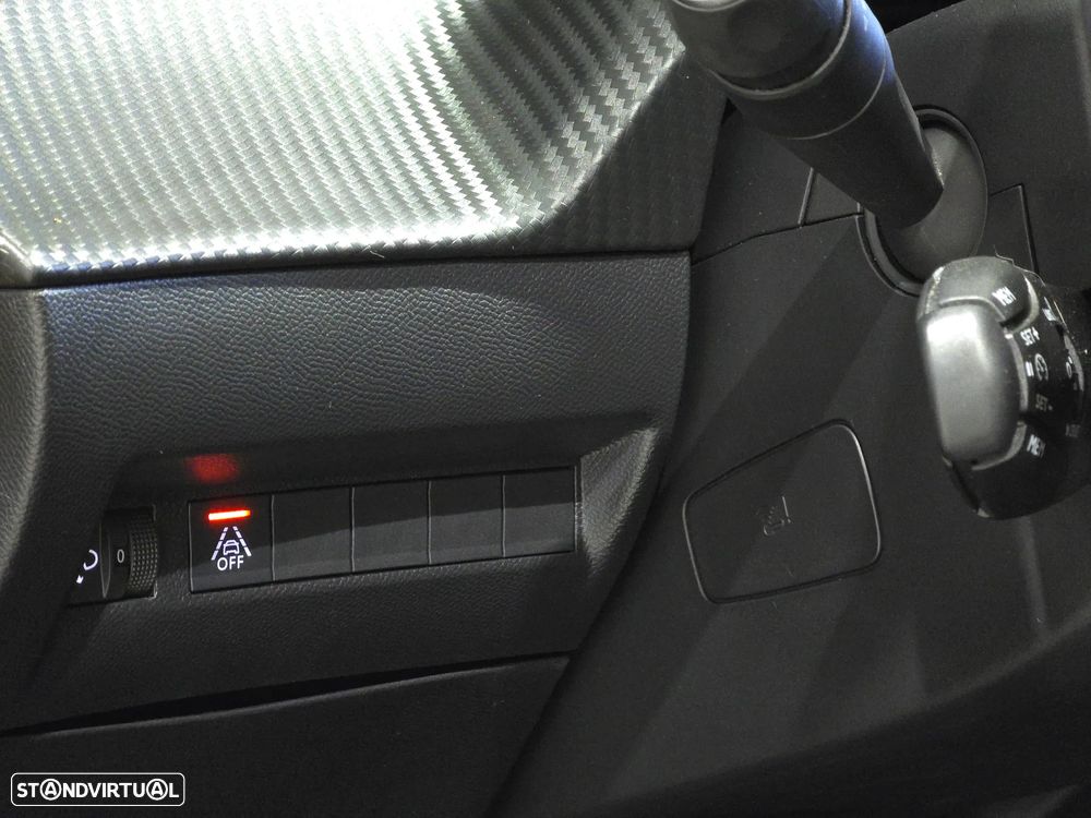 Peugeot e-208 50 kWh SE Style - 43