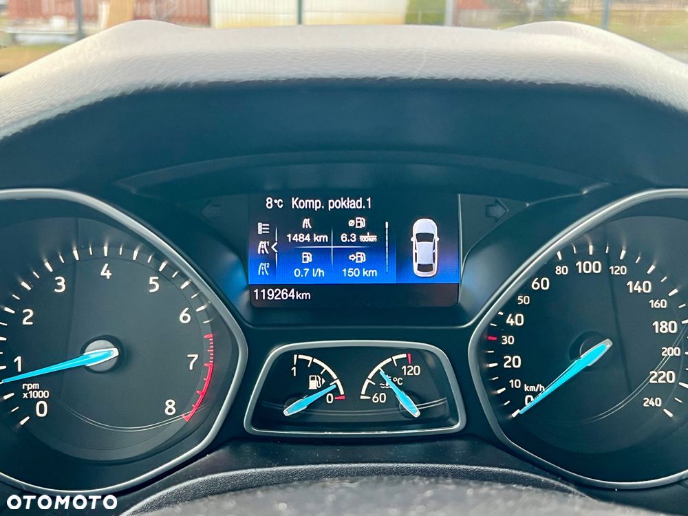 Ford Focus 1.0 EcoBoost Start-Stopp-System ST-LINE DESIGN - 16