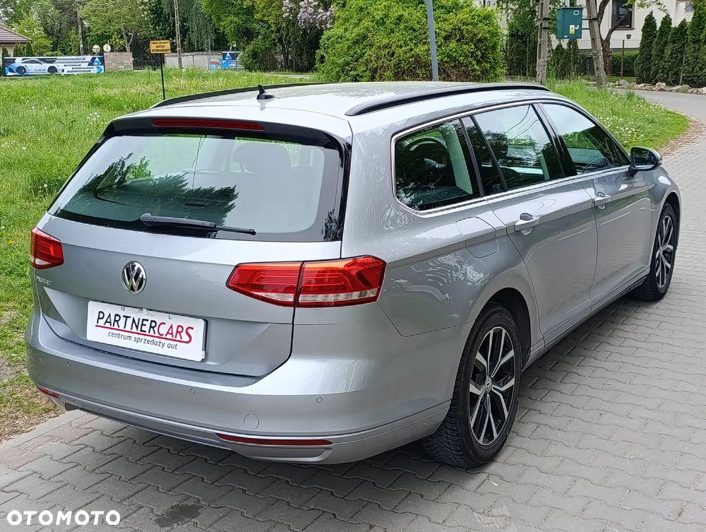 Volkswagen Passat 2.0 TDI SCR Comfortline DSG - 5