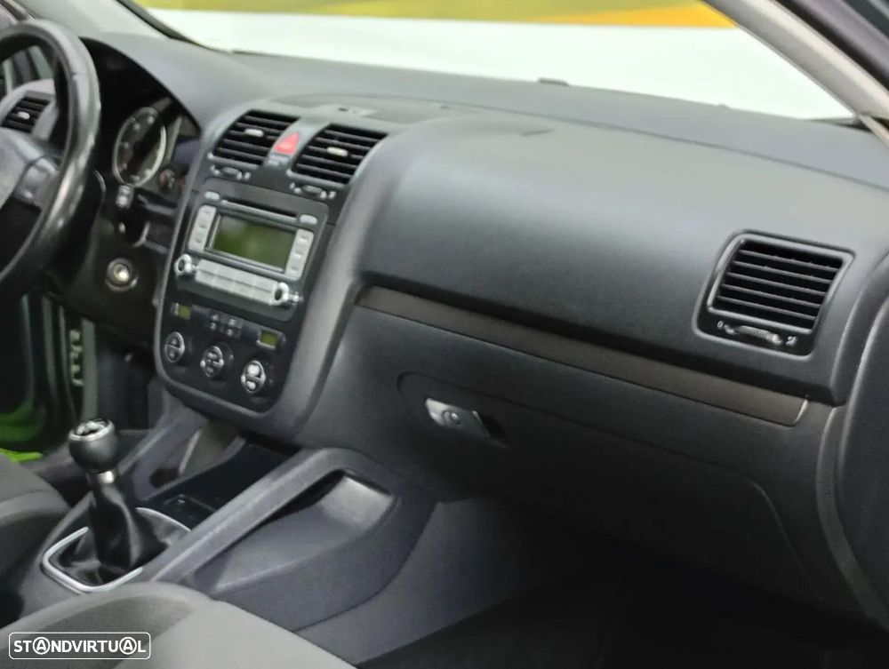 VW Golf - 27