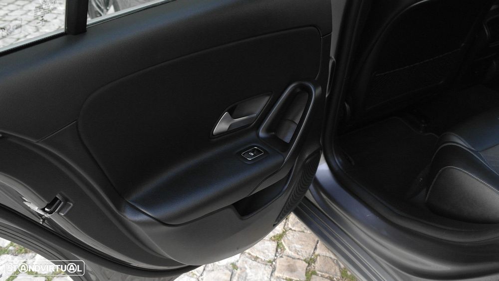 Mercedes-Benz A 180 d Progressive - 22