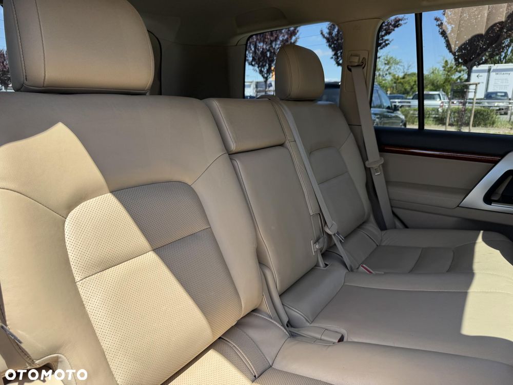 Toyota Land Cruiser LC 4.5 D-4D Prestige - 16