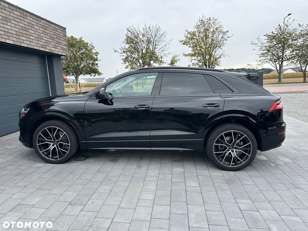 Audi Q8 - 17