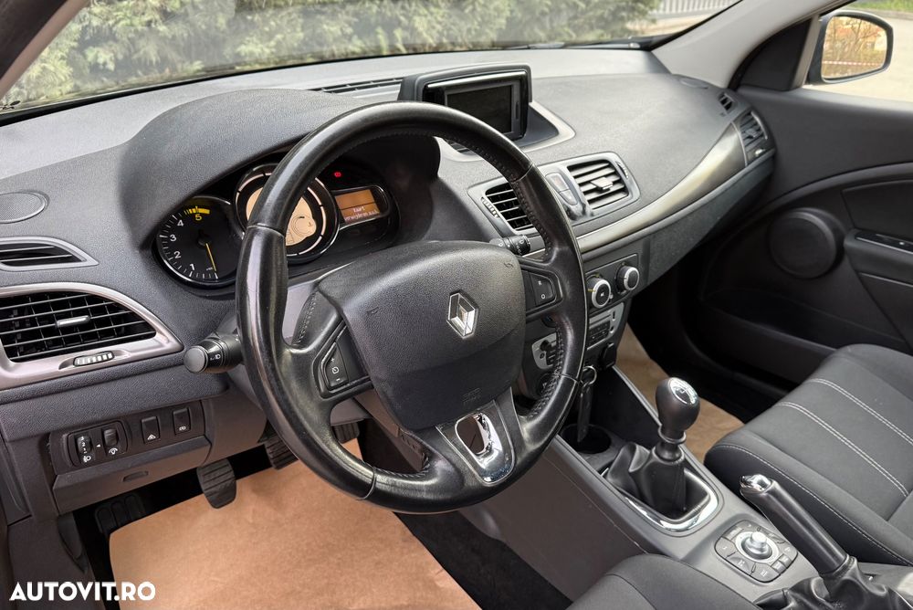 Renault Megane ENERGY dCi 110 Start & Stop Dynamique - 19