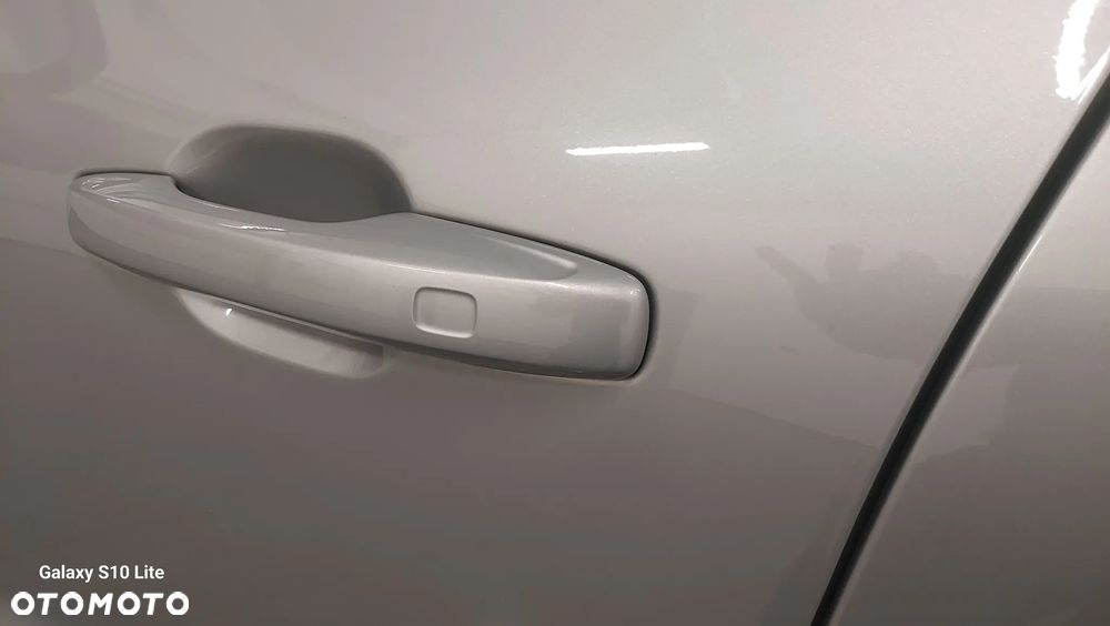 Volvo XC 60 B4 D AWD Ultimate Dark - 12