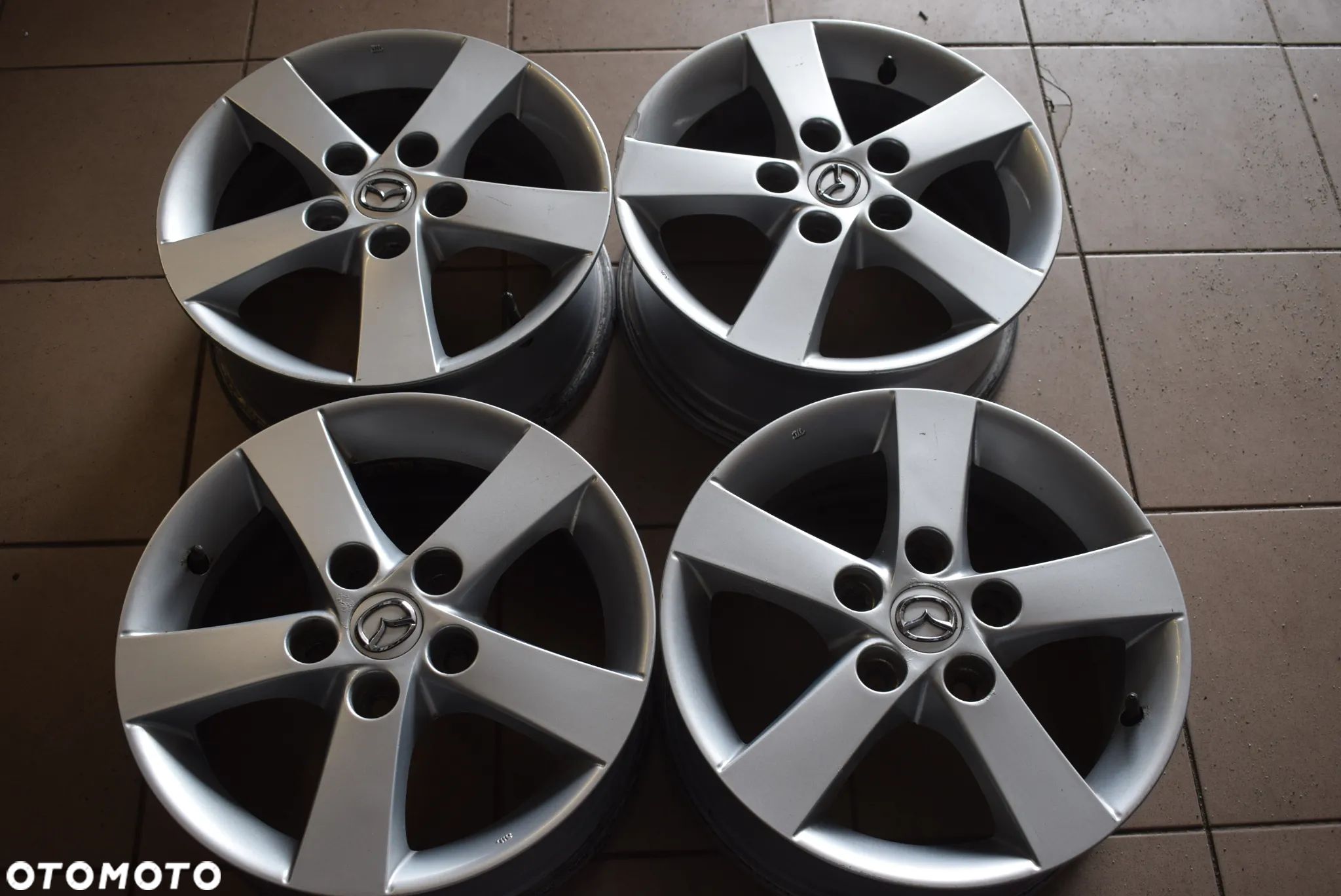 Felgi aluminiowe alufelgi Mazda 6Jx15 5x114,3 - 1