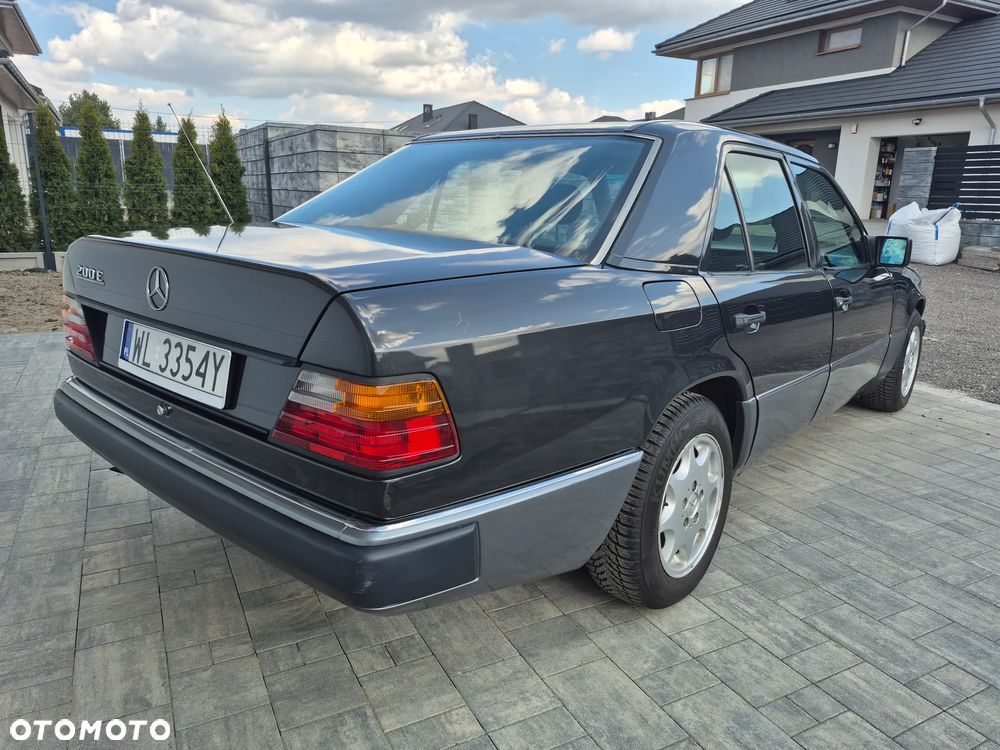 Mercedes-Benz W124 (1984-1993) - 9