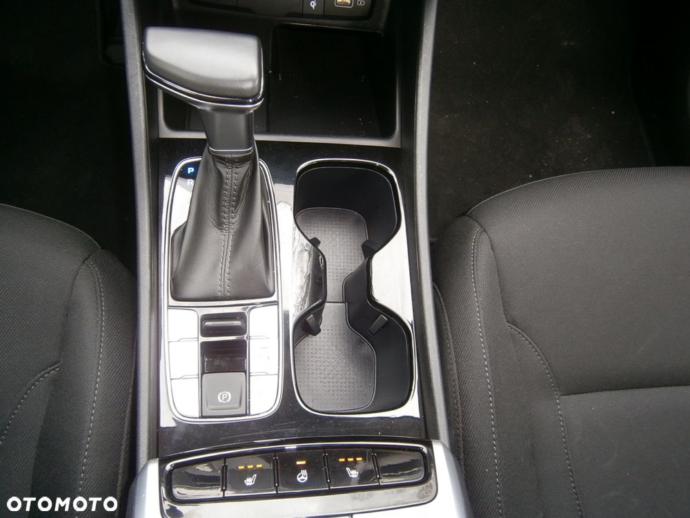 Hyundai Tucson ver-1-6-t--gdi-style-4wd-dct - 10