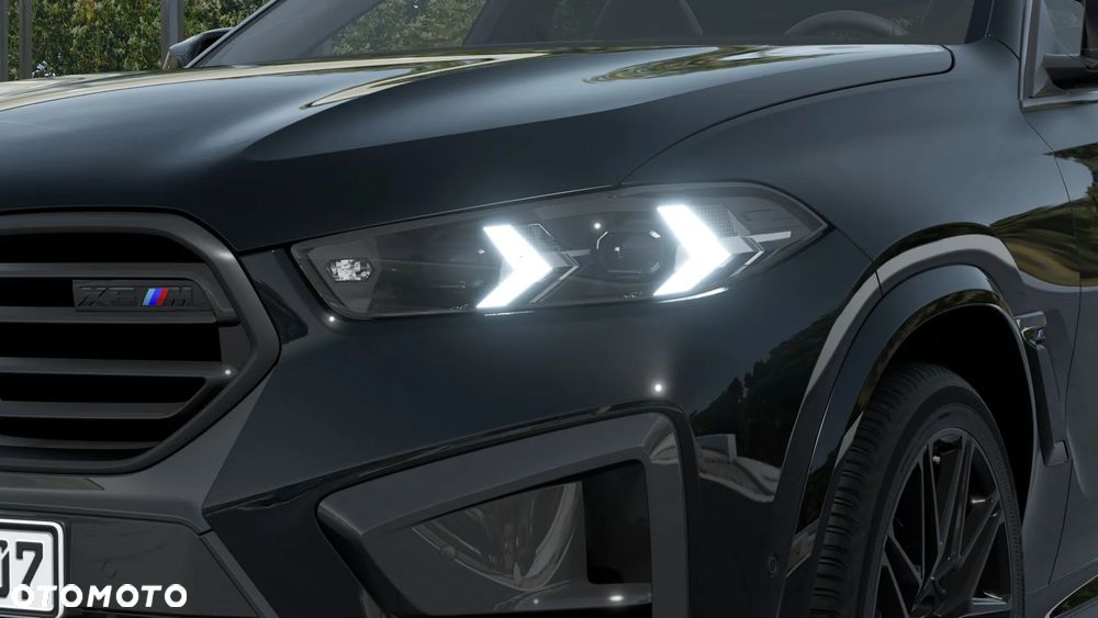 BMW X6M - 12