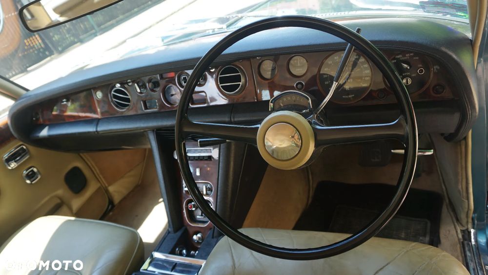 Rolls-Royce Silver Shadow - 10