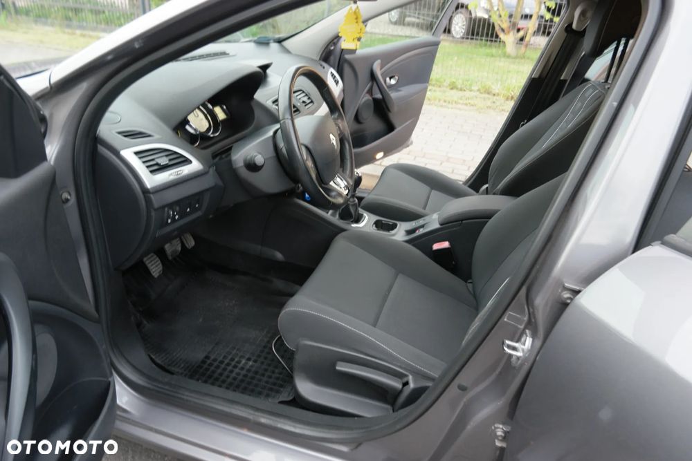 Renault Megane - 18