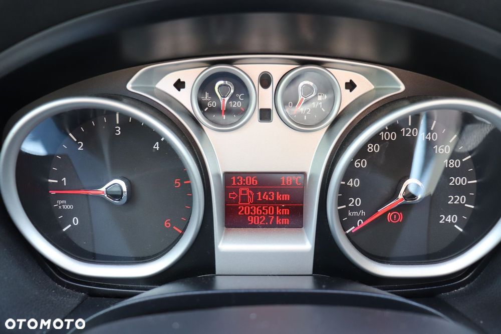 Ford Kuga - 14